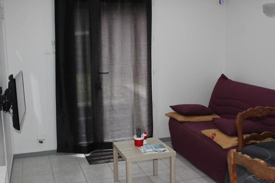 Saint-Pierre-en-FaucignyChez Patrick Et Dominique公寓 外观 照片